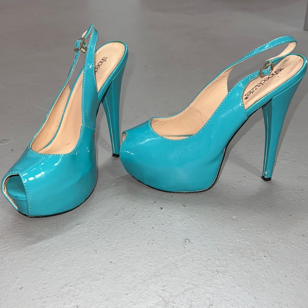 (2/$25)Shoe Dazzle Aqua blue platform peep toe